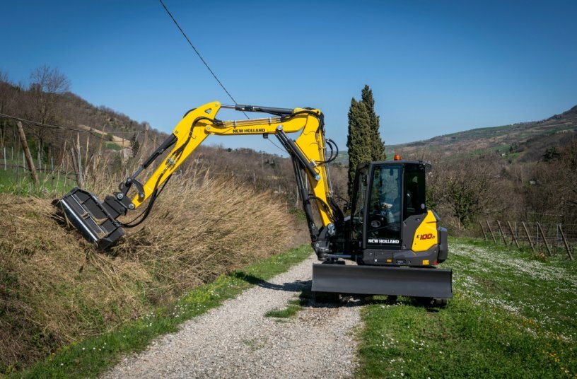 New Holland E100D MIDI Excavator<br>IMAGE SOURCE: New Holland Construction