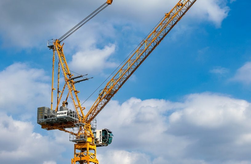 Potain Launches MCR 505 J25 Luffing Jib Tower Crane<br>IMAGE SOURCE: Manitowoc