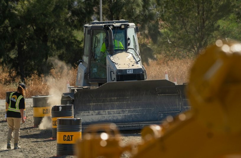 Centennial Push D4<br>IMAGE SOURCE: Caterpillar