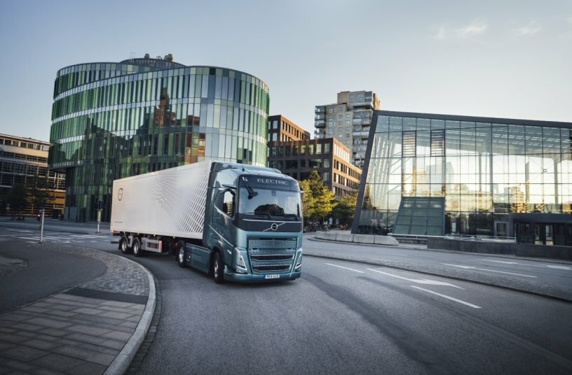 Volvo FH Electric<br>IMAGE SOURCE: Volvo Trucks