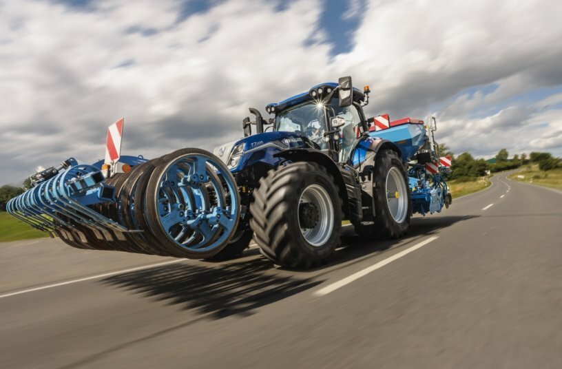 New Holland T7 Standard Wheelbase<br>IMAGE SOURCE: New Holland