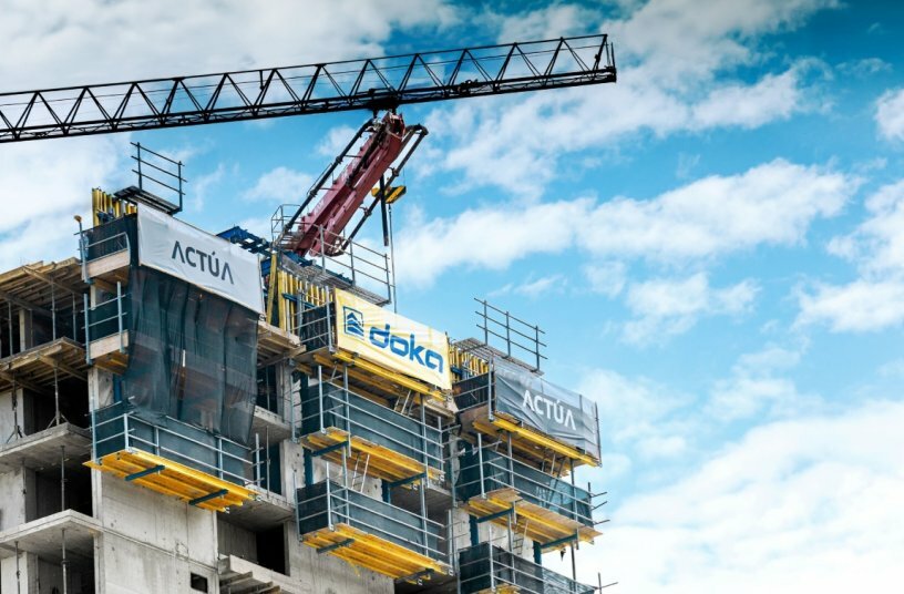 Smart Climbing Solutions Enable Efficient High-Rise Construction<br>IMAGE SOURCE: Doka GmbH