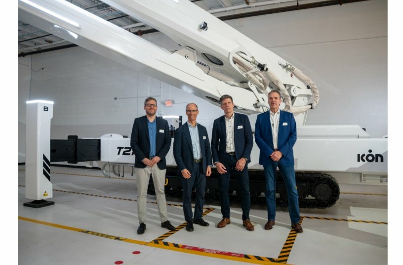 f.l.t.r.: The PALFINGER team Philipp Eisele, Head of Global Product Management; Alexander Susanek, COO;  Andreas Hille, Senior Vice President Productline Management & Engineering; Herman Luijerink, Experienced Sales Engineer at ICON in Austin, Texas<br>IMAGE SOURCE: PALFINGER