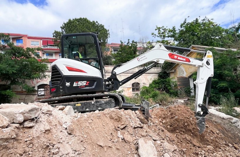 Bobcat Equipment Vital to Redevelopment of Former Rossani Barracks in Bari in Italy<br>IMAGE SOURCE: Doosan Bobcat EMEA