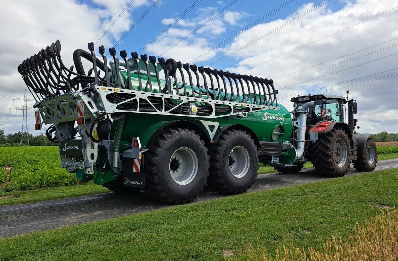 SAMSON AGRO erweitert sein Produktprogramm um neue Schleppschuh-gestänge in Zusammenarbeit mit Vogelsang<br>BILDQUELLE: SAMSON AGRO A/S