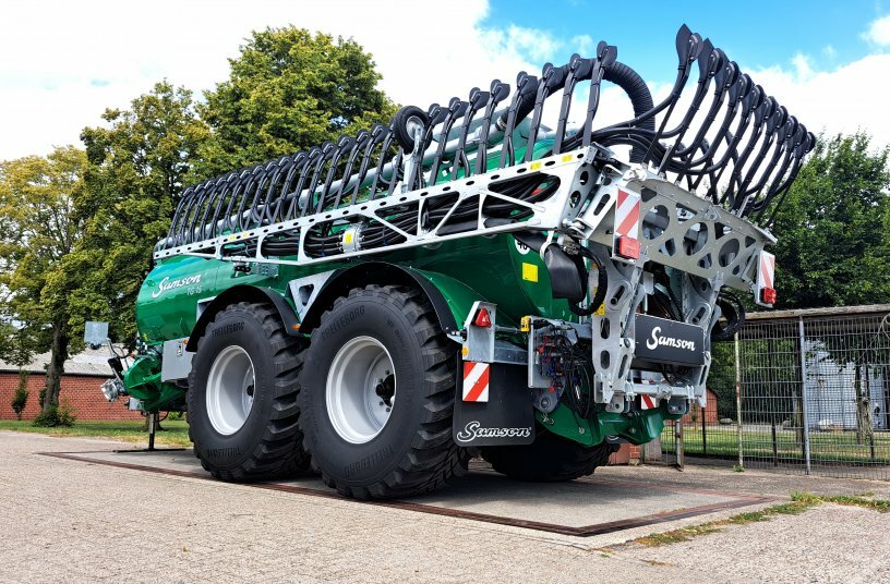 SAMSON AGRO erweitert sein Produktprogramm um neue Schleppschuh-gestänge in Zusammenarbeit mit Vogelsang<br>BILDQUELLE: SAMSON AGRO A/S