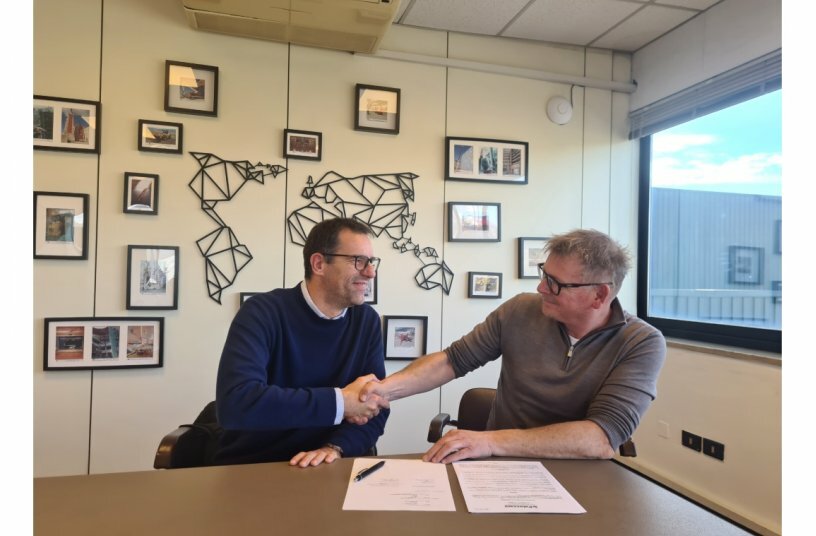 Claudio Teoldi and Gert de Boon<br>IMAGE SOURCE: Palazzani Industrie S.p.A.