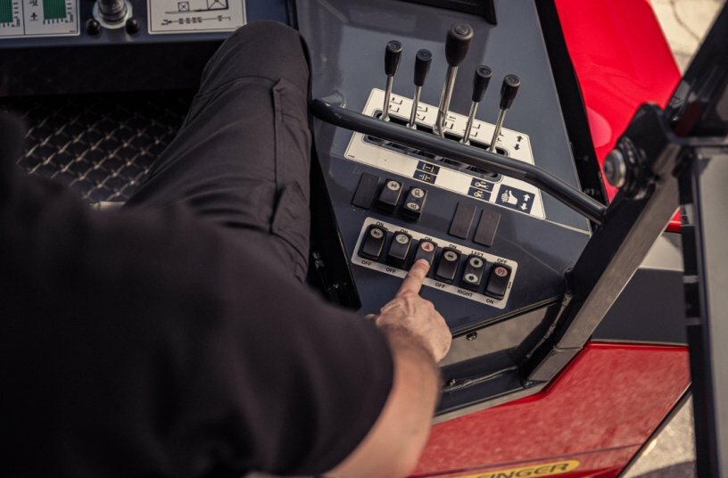 State-of-the-art components in the FLM 25 deliver ergonomic workflows and reliable handling.<br>IMAGE SOURCE: PALFINGER AG