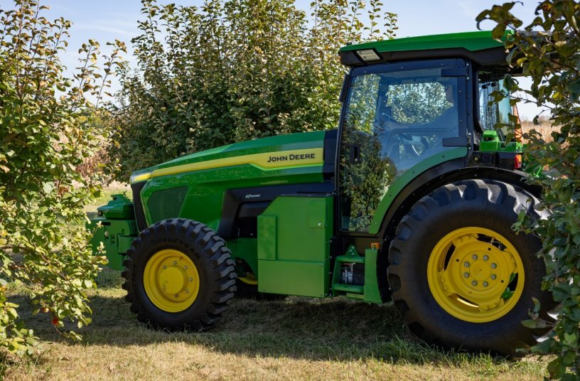 John Deere presents its alternative drive strategy at Grüne Woche 2026<br>IMAGE SOURCE: John Deere Walldorf GmbH & Co. KG