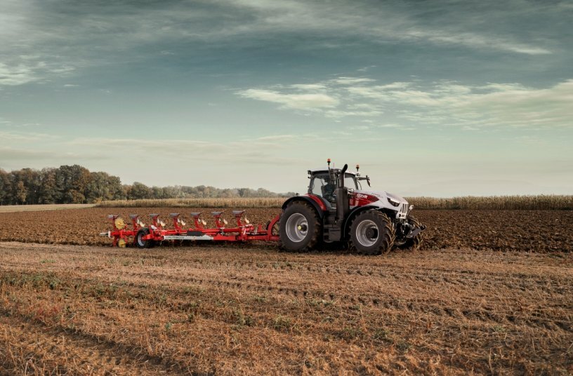 STEYR-Design erneut ausgezeichnet Cervus CVT Gewinnt Red Dot Award<br>BILDQUELLE: STEYR