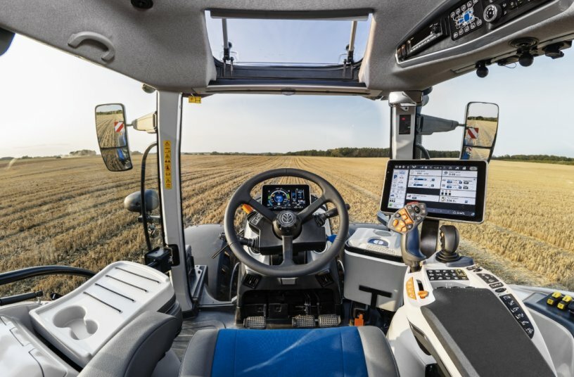 New Holland T7 Standard Wheelbase<br>IMAGE SOURCE: New Holland