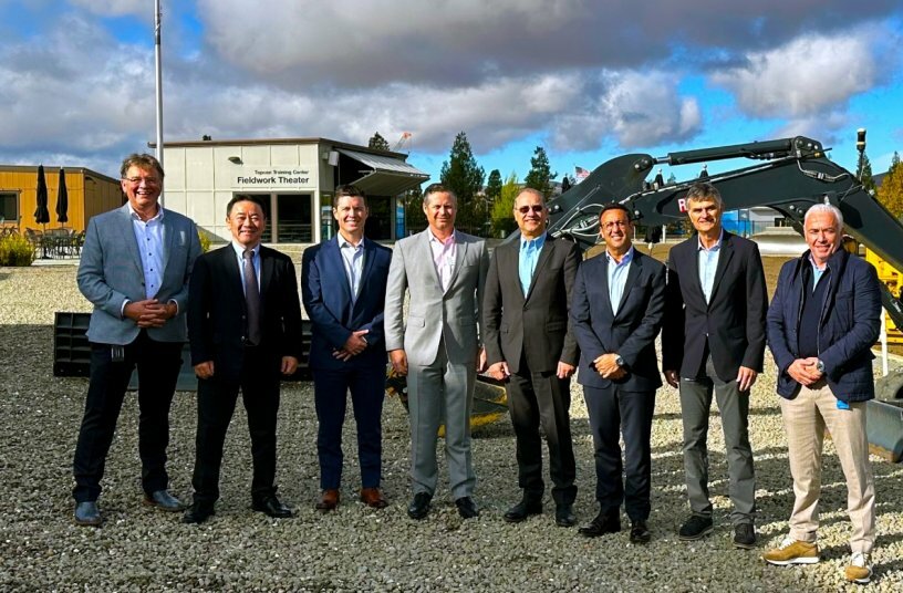 Pictured from left: Ewout Korpershoek and Tetsuya Morita with Topcon, Matthew Horwath and Peter J. Lau with FARO, Ivan Di Federico with Topcon, Phillip Delnick with FARO, and Murray Lodge and Luc Le Maire with Topcon.<br>IMAGE SOURCE: Topcon
