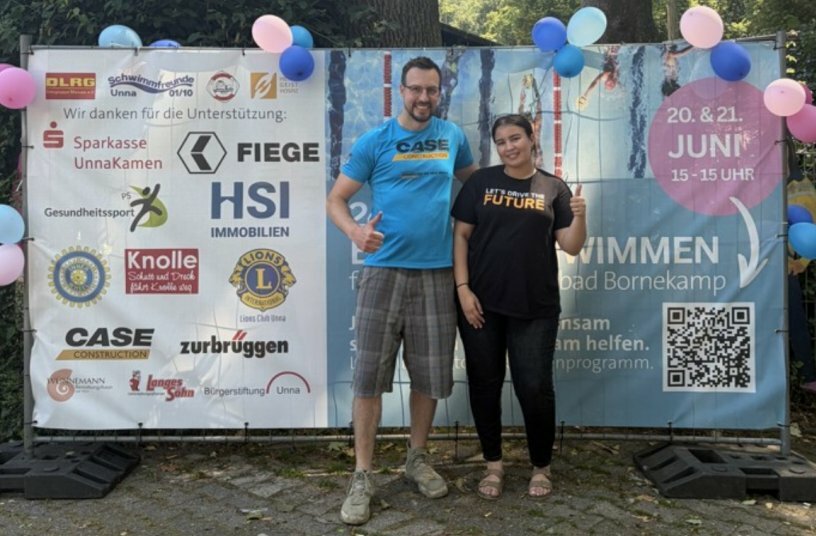 CASE Construction in Unna hat als Sponsor die Aktion Schwimmen für das Leben unterstützt, mit der Spenden für das Heilig-Geist-Hospiz und das Freibad Bornekamp gesammelt wurden. Im Bild: Kenza El Karmy, Marketing Managerin von CASE Construction, und Administration Manager Tobias Kirschberger.<br>BILDQUELLE: CASE Construction Equipment