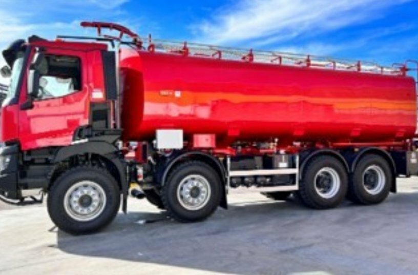 Rigual 30,000-Litre Water Sprinkler<br>IMAGE SOURCE: ANMOPYC