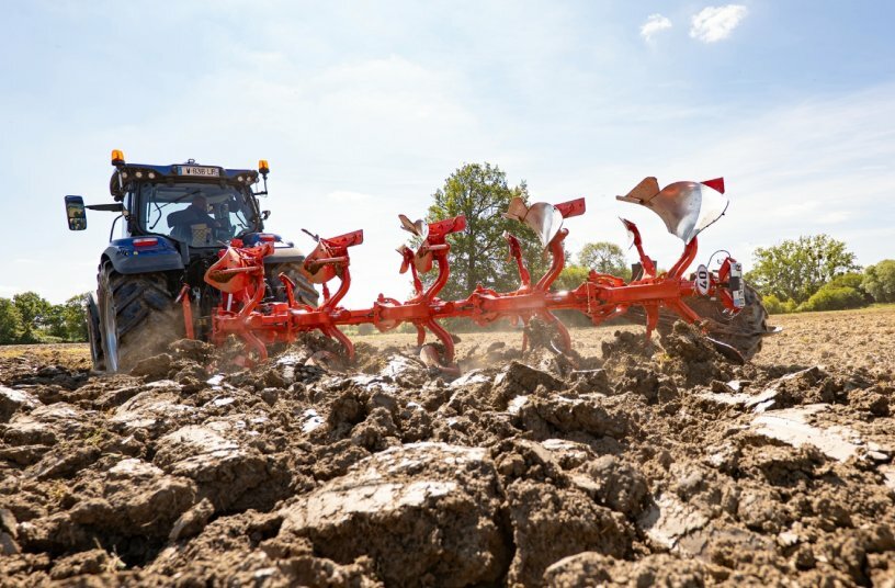 Neuer Anbaupflug MASTER M: Einfach, intuitiv und leistungsstark<br>BILDQUELLE: KUHN SAS
