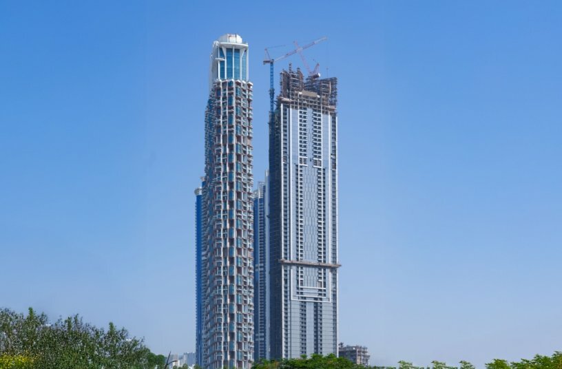 Raimondi LR213 elevates Dubai’s skyline to new heights with highest climbed crane in the region<br>IMAGE SOURCE: Raimondi