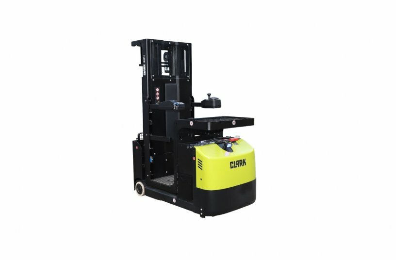 The COP 2 order picker with Li-Ion technology has a maximum lifting height of 6.30 metres and is designed for order picking tasks on the second shelf level<br>IMAGE SOURCE: CLARK Europe GmbH