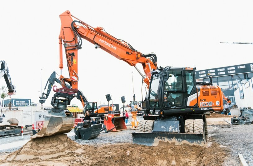 Im Coreum werden neue Technologien nicht nur vorgestellt, sondern auch direkt ausprobiert. So stellen Besucher schnell fest, welche Lösungen sich besonders für ihre individuellen Einsätze eignen.<br>BILDQUELLE: wyynot GmbH; Coreum GmbH