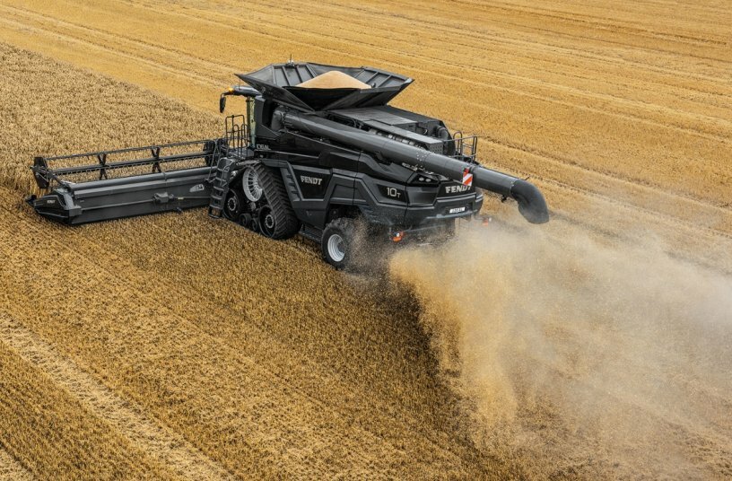 Fendt Ideal 10T<br>IMAGE SOURCE: Fendt