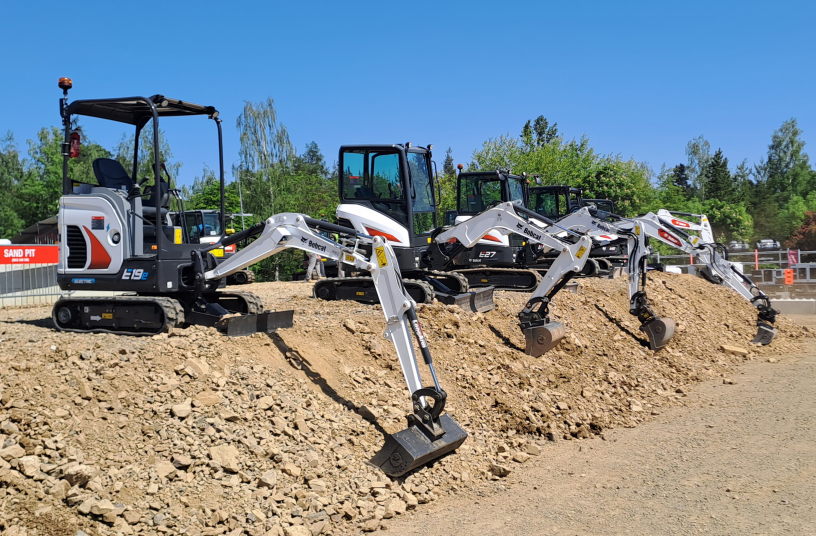 A lineup of Bobcat mini excavators, led by the E19e electric model<br>IMAGE SOURCE: LECTURA GmbH