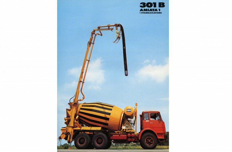 CIFA's first mixer-pump the 301B from 1974 was initially equipped with a 4 m3 drum and 17 m two-section rear-mounted distributor boom.<br>IMAGE SOURCE: CIFA