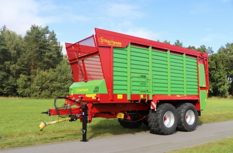 The Giga trailer now has a conical structure and is optionally available with 30.5 inch tires.<br>IMAGE SOURCE: B. Strautmann & Söhne GmbH u. Co. KG