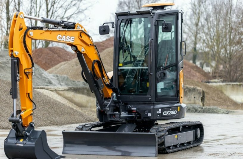 Hohe Leistung, kompakte Abmessungen, viele praxisgerechte Funktionen: Der neue CASE Minibagger CX38D<br>BILDQUELLE: CASE Construction Equipment