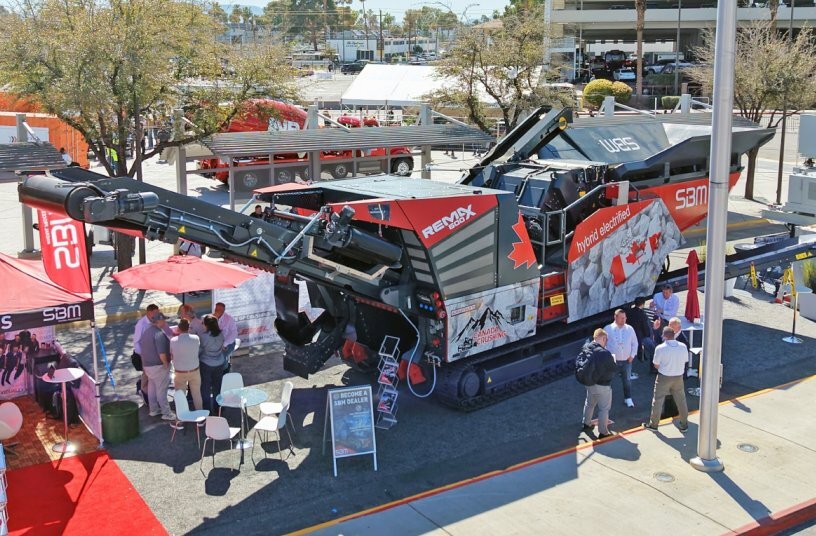 Premiere: The REMAX 600 impact crusher was presented for the first time at a trade show in North America.<br>IMAGE SOURCE: SBM Mineral Processing