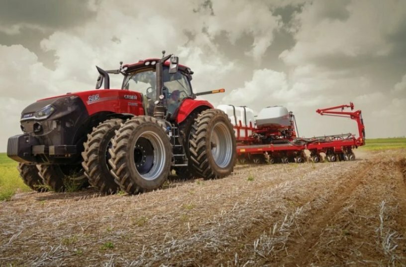 Case IH Magnum 295<br>BILDQUELLE: Case IH
