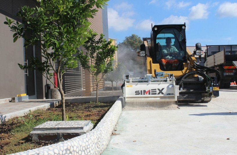 PL1000<br>IMAGE SOURCE: Simex