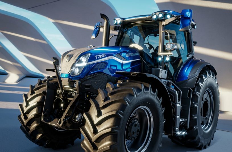 New Holland T7 Standard Wheelbase Wins Prestigious Red Dot Design Award<br>IMAGE SOURCE: New Holland Agriculture