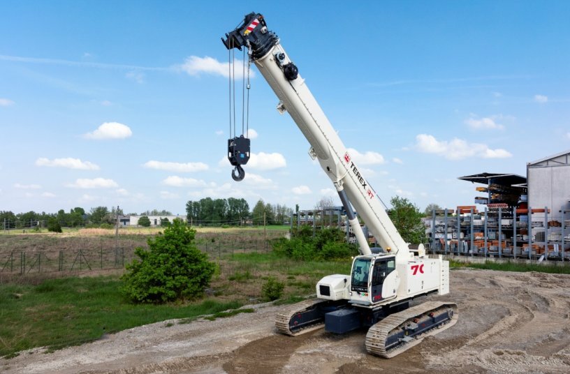 Raimondi to address market demand with the launch of its first telecrawler crane line engineered by Terex Rough Terrain Cranes<br>IMAGE SOURCE: Raimondi Cranes