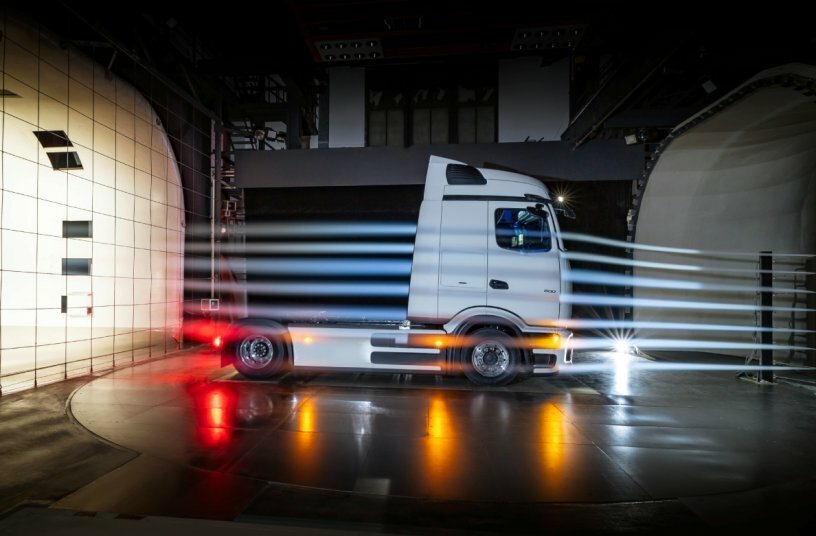 eActros 600 Sattelzugmaschine<br>BILDQUELLE: Daimler Truck AG