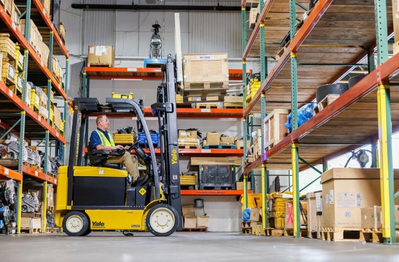 Yale updates flagship electric counterbalanced lift truck for increased efficiency, visibility and configurability