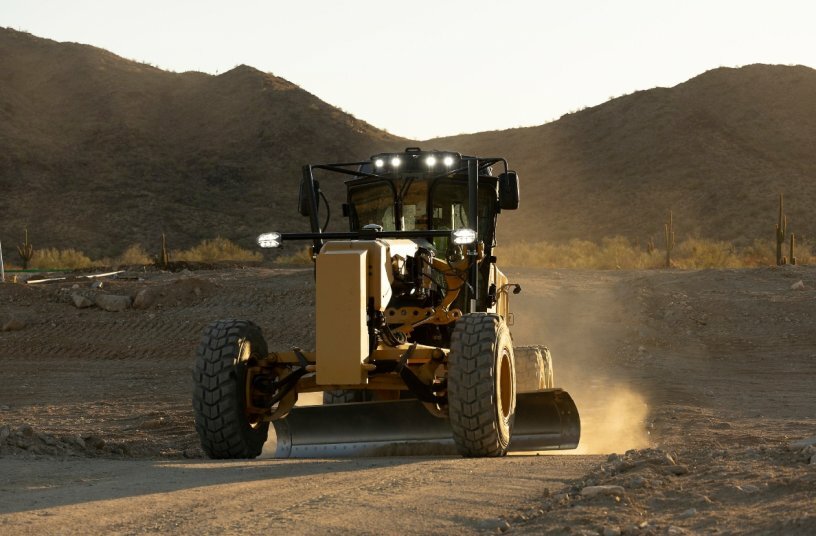 Cat® 140 Motor Grader<br>IMAGE SOURCE: Caterpillar