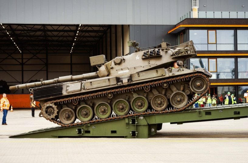Mobile Loading Ramps for the Dutch Ministry of Defence | LECTURA Press
