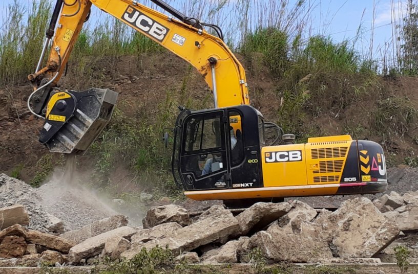 Episode 3: When to recycle concrete? The answer is now!<br>IMAGE SOURCE: MB Crusher