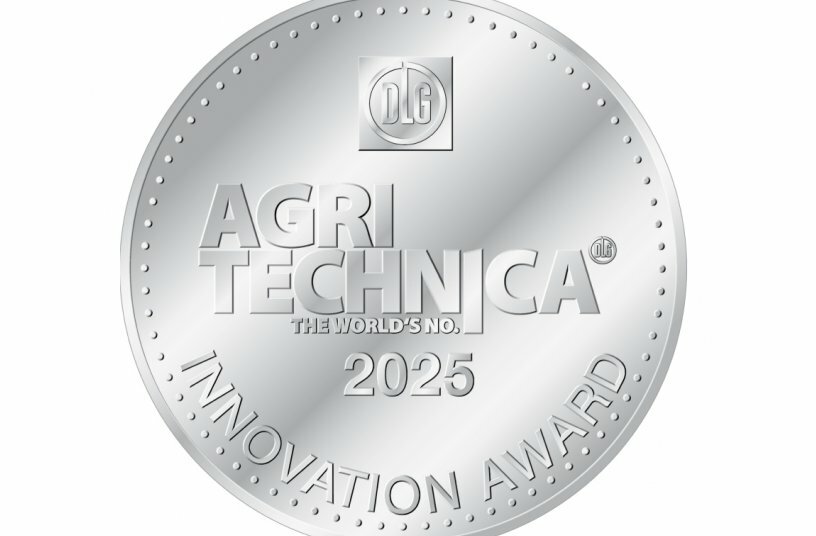 AMAZONE ZA-TS 01 AutoSpread<br>IMAGE SOURCE: AMAZONEN-WERKE H. DREYER SE & Co. KG