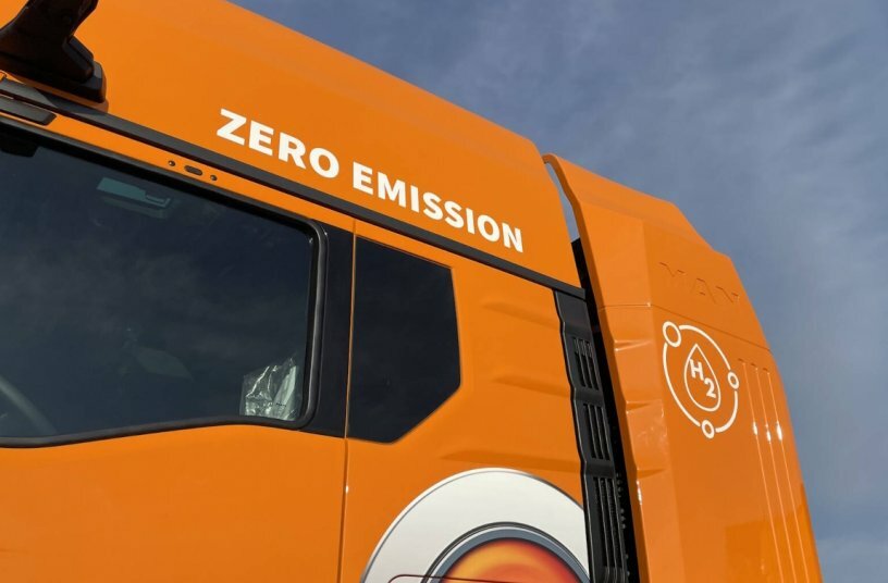 Introducing our Hydrogen Truck<br>IMAGE SOURCE: Van der Vlist