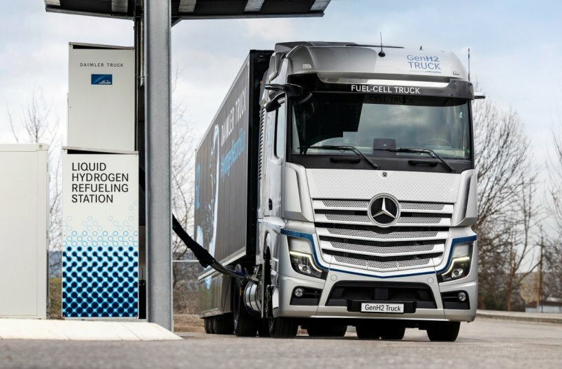 Sicher, schnell und einfach: Daimler Truck und Linde setzen neuen Standard für Flüssigwasserstoff-Betankung<br>BILDQUELLE: Daimler Truck AG