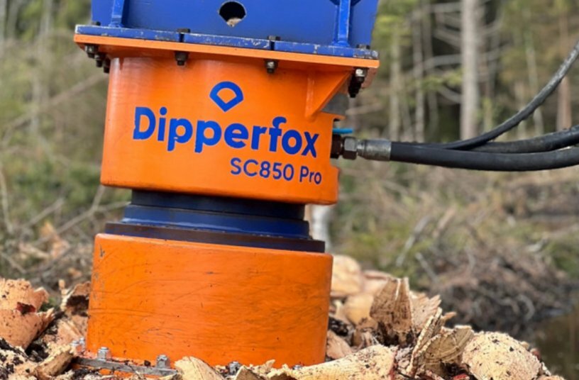 Dipperfox at ConExpo<br>IMAGE SOURCE: Dipperfox