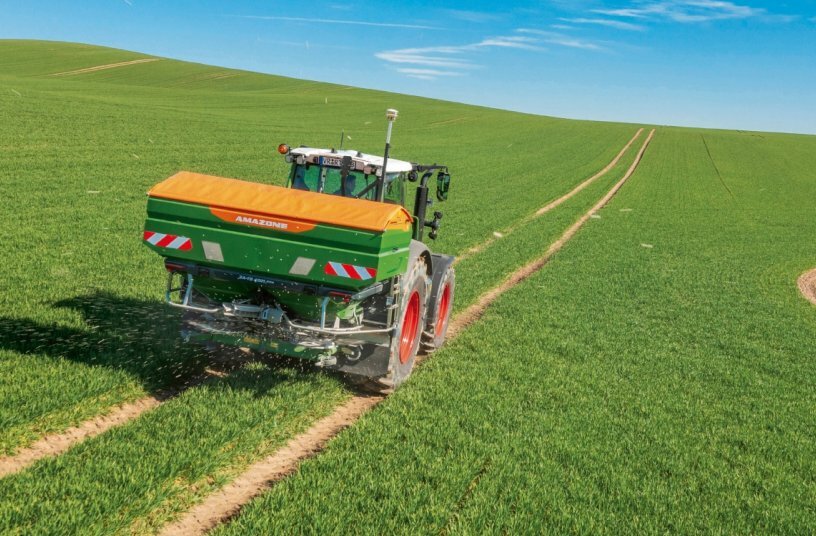 Das System AutoSpread ist während der Serienentwicklung intensiv auf über 100.000 Hektar von Praktikern getestet worden.<br>BILDQUELLE: AMAZONEN-WERKE H. DREYER SE & Co. KG