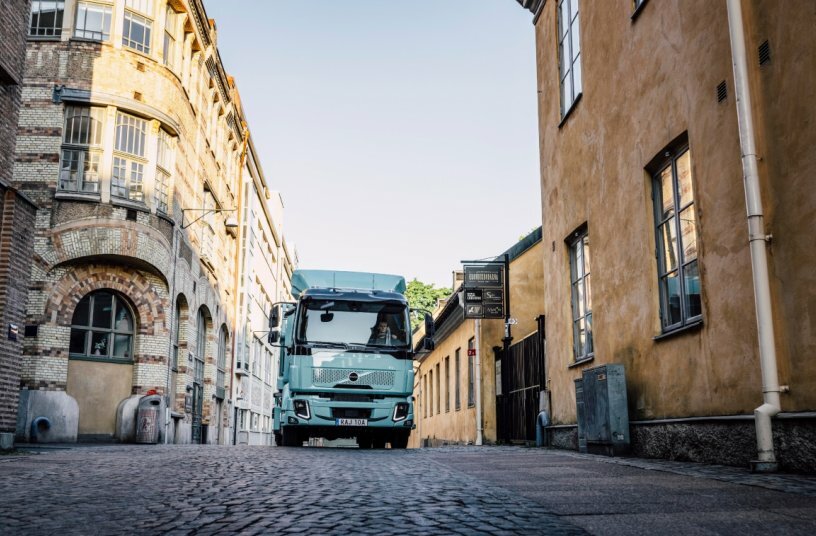 The Volvo FL Electric: New 14-tonne entry-level model for inner-city transport.<br>IMAGE SOURCE: Volvo Trucks