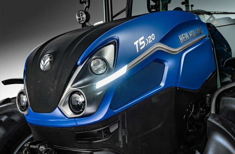 New Holland T5 Dual Command<br>IMAGE SOURCE: New Holland