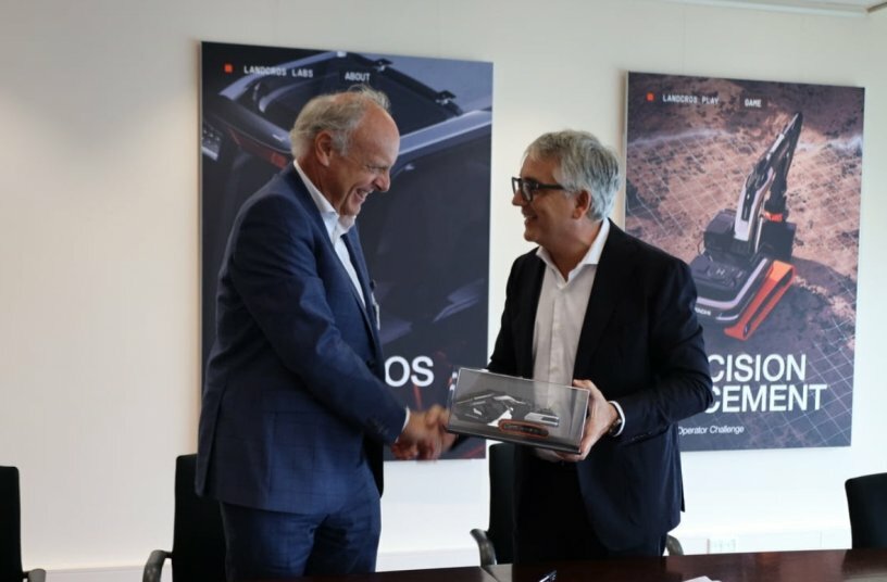 Hitachi and Akkodis<br>IMAGE SOURCE: Hitachi