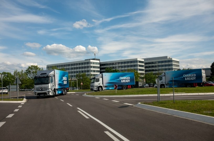 	Kickoff for the eActros Roadshow: Across Europe with All-electric Trucks<br>IMAGE SOURCE: Daimler Truck AG