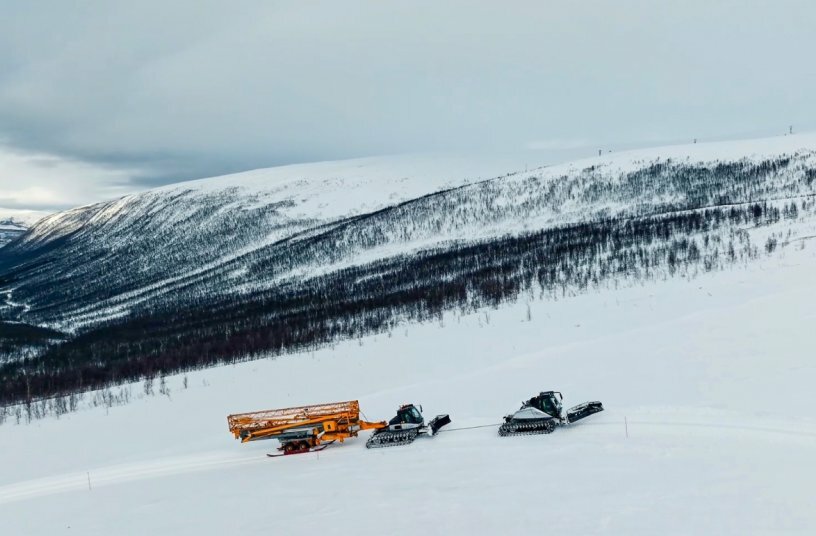 Potain self-erecting crane reaches new heights on Norway mountaintop project