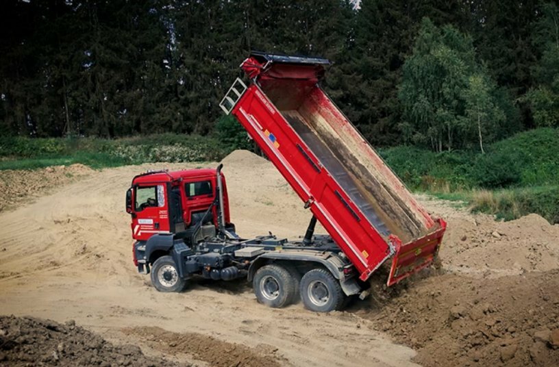 TRIGENIUS in field test at the Glas company | LECTURA Press