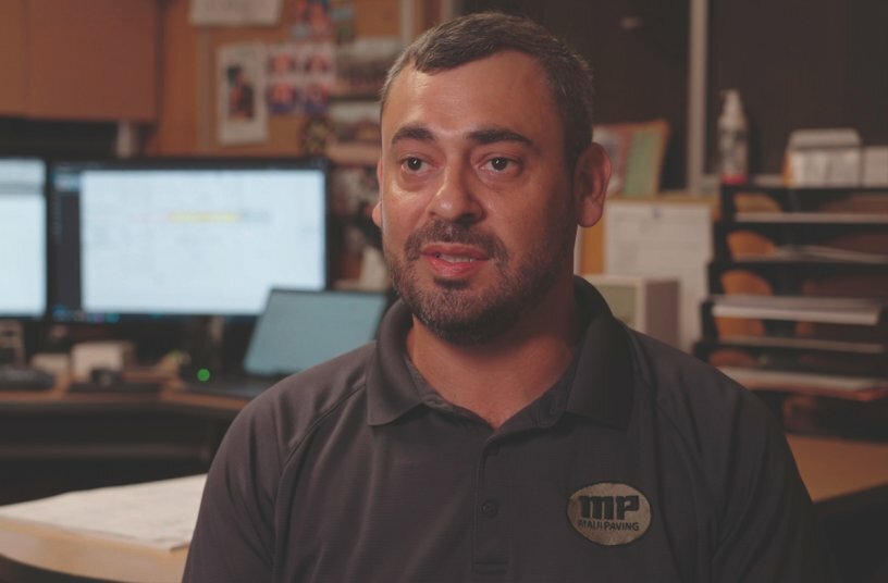 Zack Gonzales, General Manager of Maui Paving, is visibly impressed by the first deployment of the Wirtgen cold milling machines and the Vögele paver.<br>IMAGE SOURCE: WIRTGEN GROUP