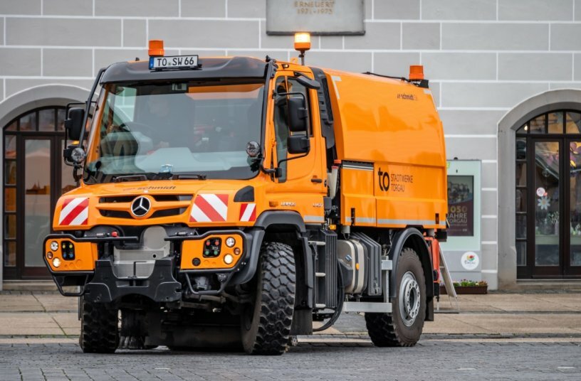 Stadtwerke Torgau once again rely on Unimog implement carrier<br>IMAGE SOURCE: Daimler Truck AG
